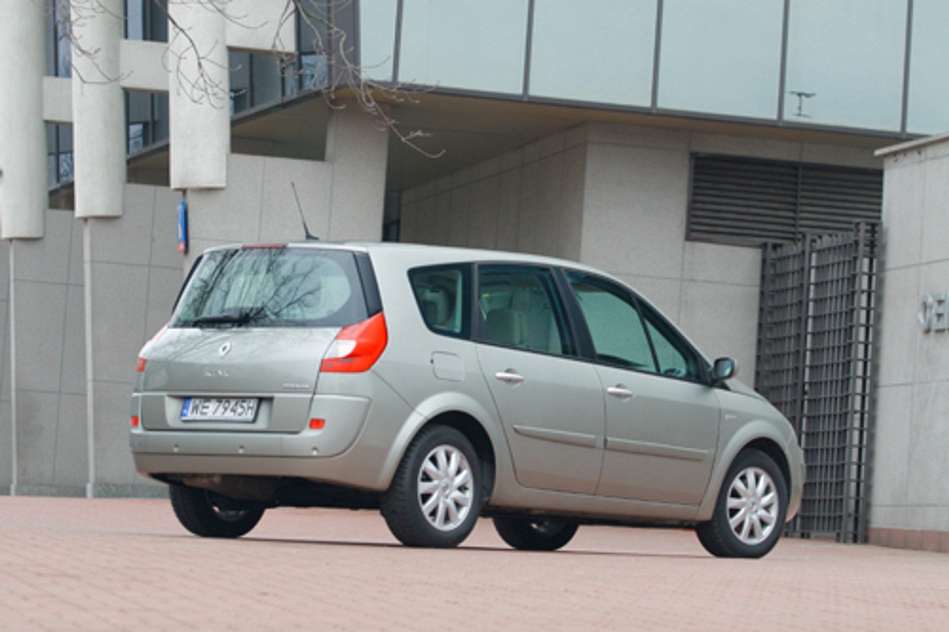 Renault Grand Scénic - Mocy pod dostatkiem