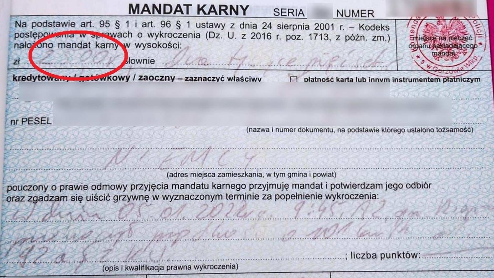 33-letni Niemiec za jazdę z prędkością ponad 240 km/h po autostradzie A2 dostał mandat 2,5 tys. zł