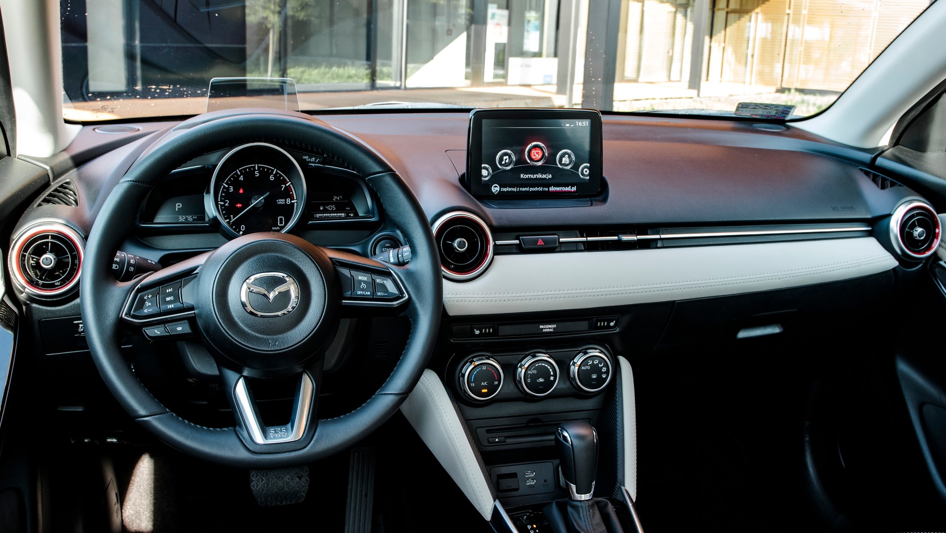 Mazda 2 1.5 AT