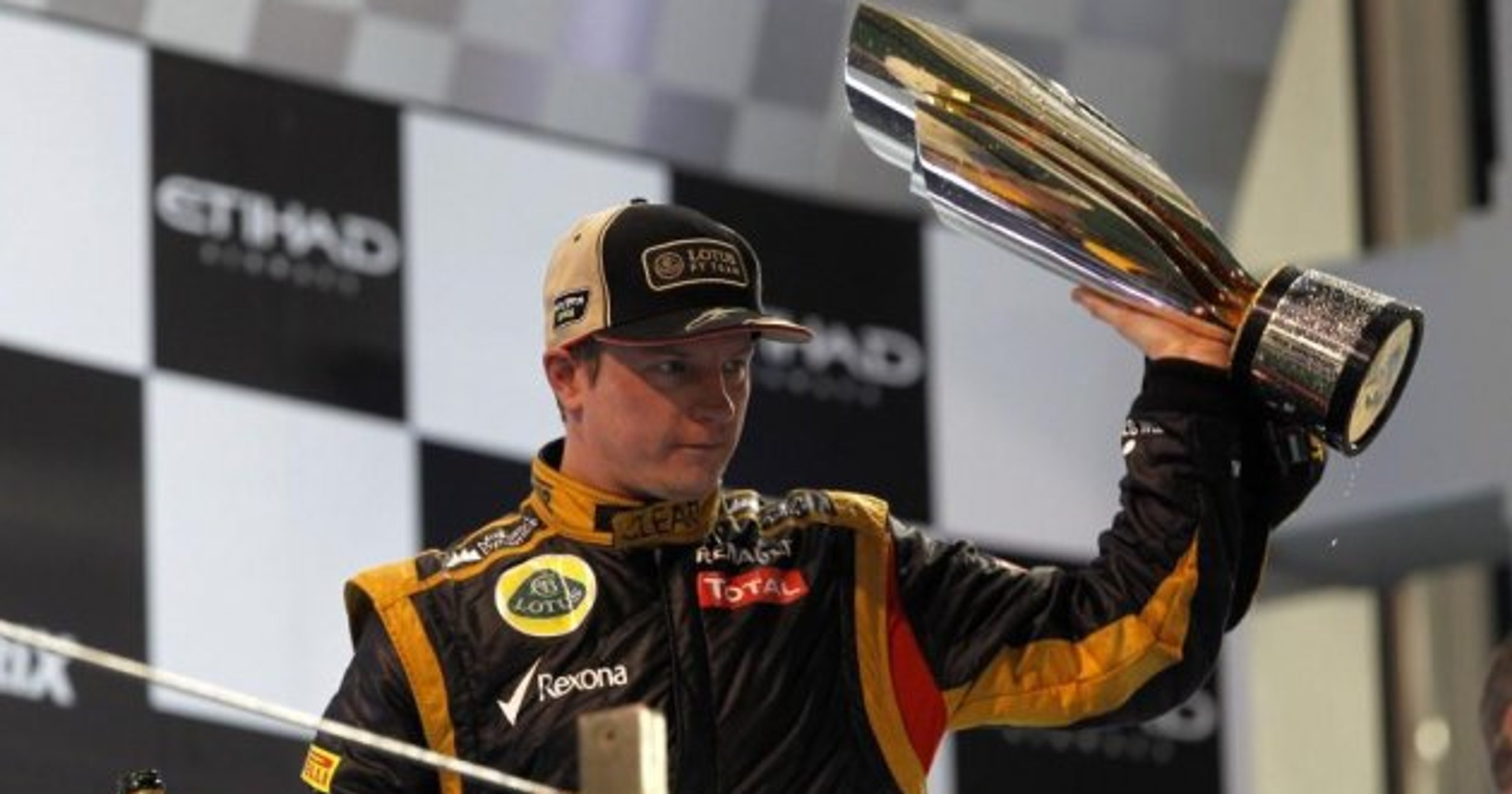 Grand Prix Abu Zabi 2012: Raikkonen i Vettel bohaterami wyścigu