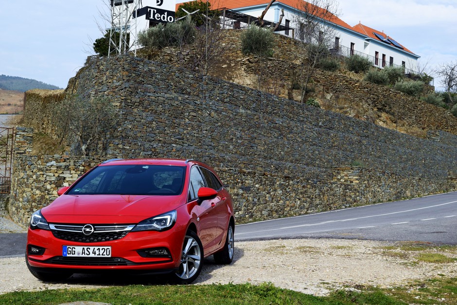 Opel Astra Sports Tourer