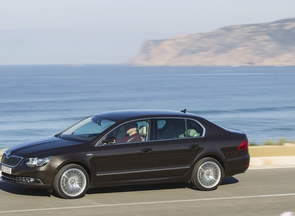Skoda Superb Laurin&Klement | Luksus z Czech
