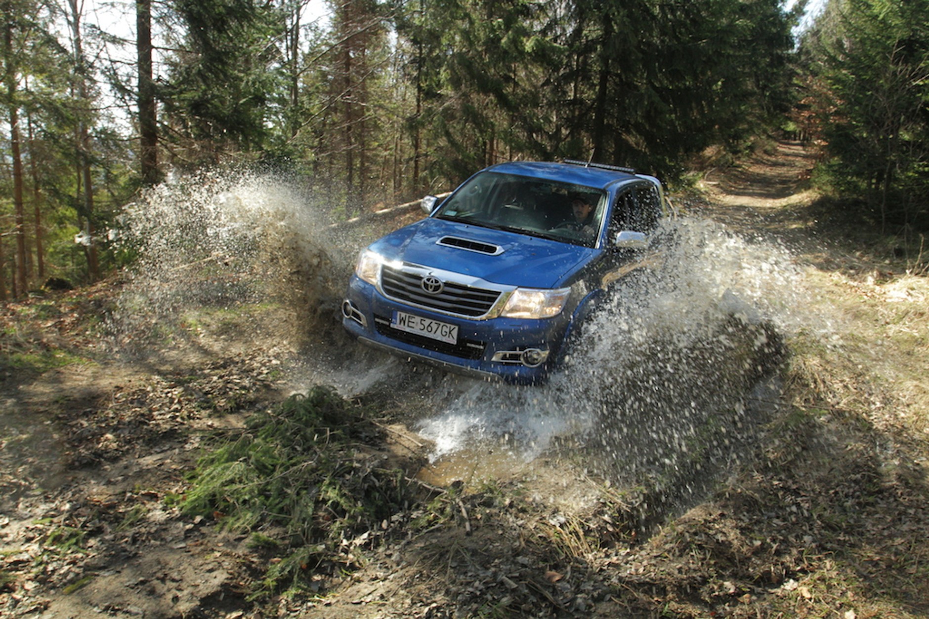 Adam Małysz testuje Toyotę Hilux