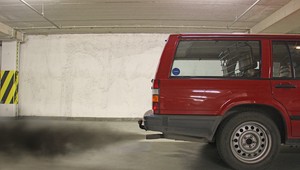 Stare auta mogą wjechać do stref czystego transportu. Jest na to kilka sposobów