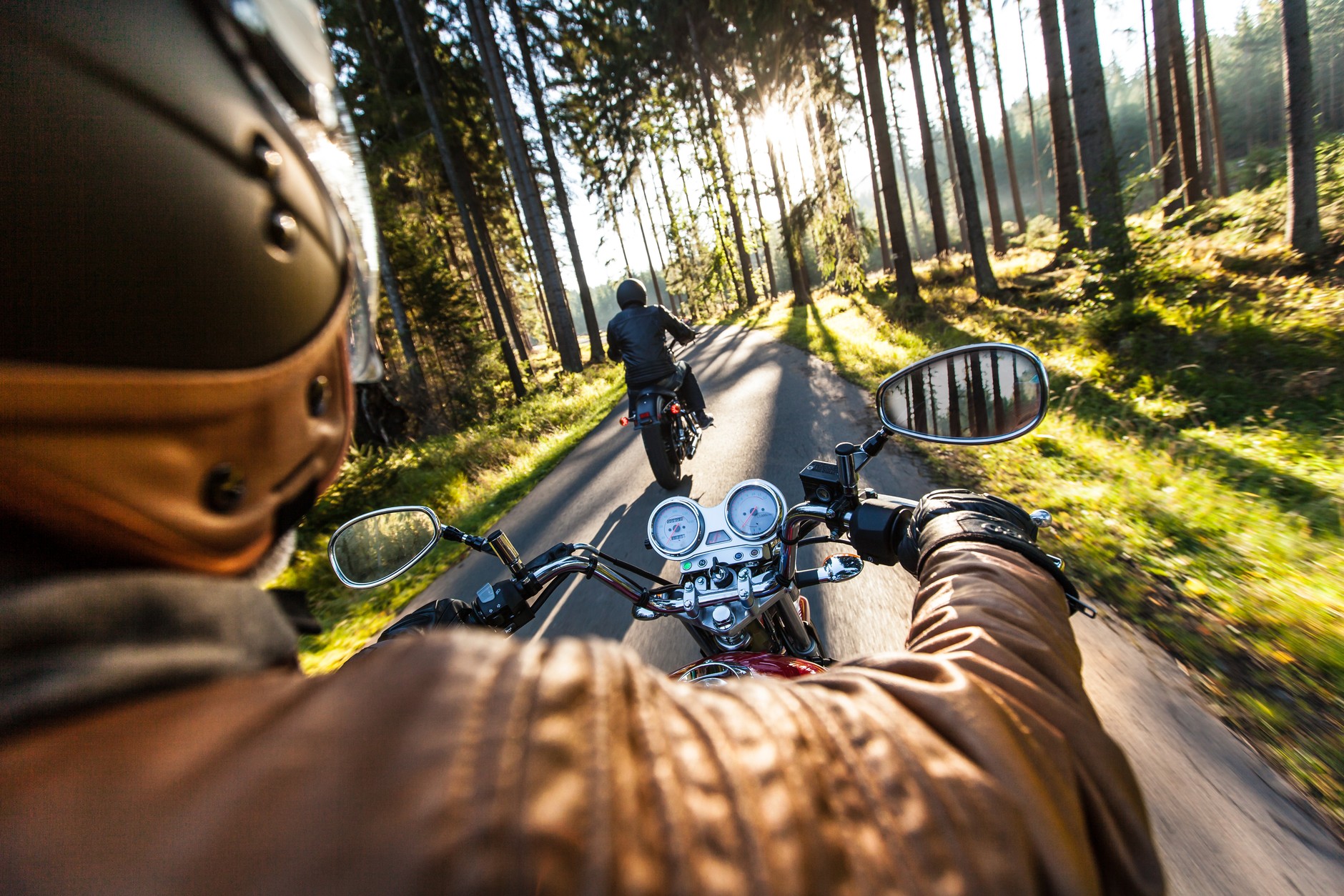 Motocykliści
