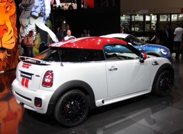 Frankfurt 2011: Mini Coupe zadebiutowało