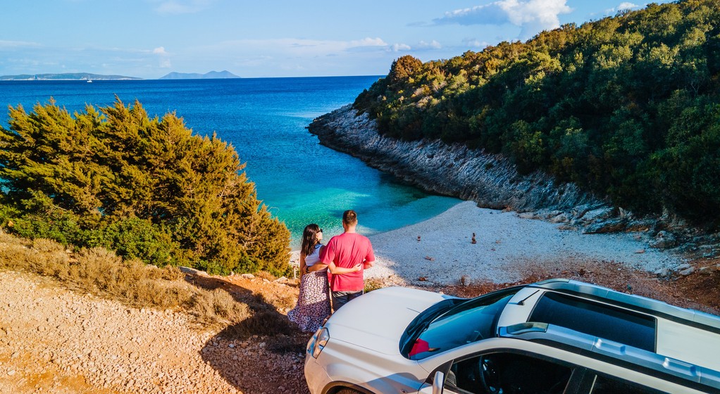 Wynajmowanie samochodu na wakacjach