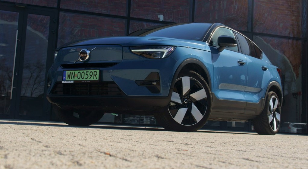 Volvo C40 Recharge P8