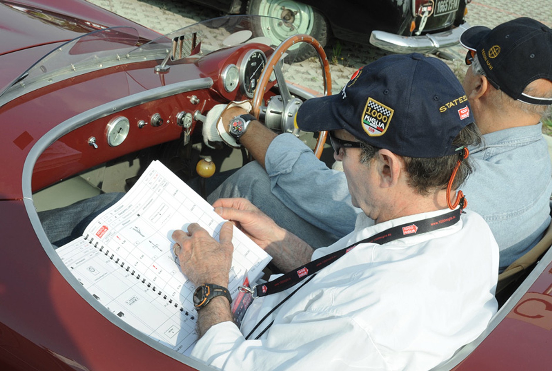 Zobacz zdjęcia z Mille Miglia 2011