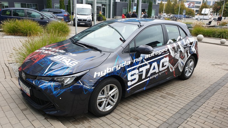 Toyota Corolla Hybrid z instalacją gazową STAG - marzenie taksówkarza?