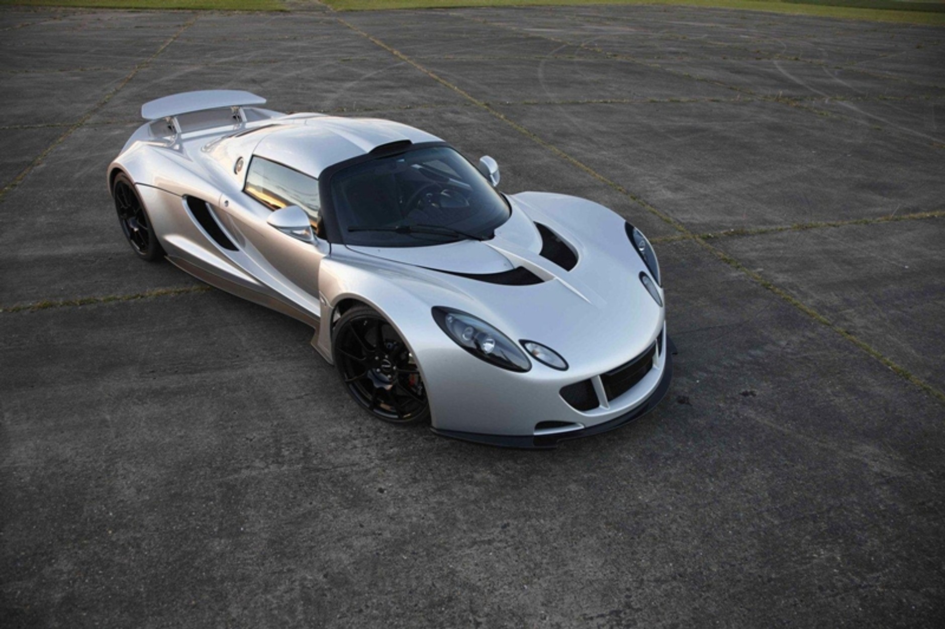 Hennessey Venom GT ma 1200 KM