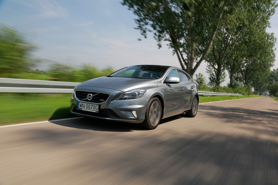 Volvo V40 T5