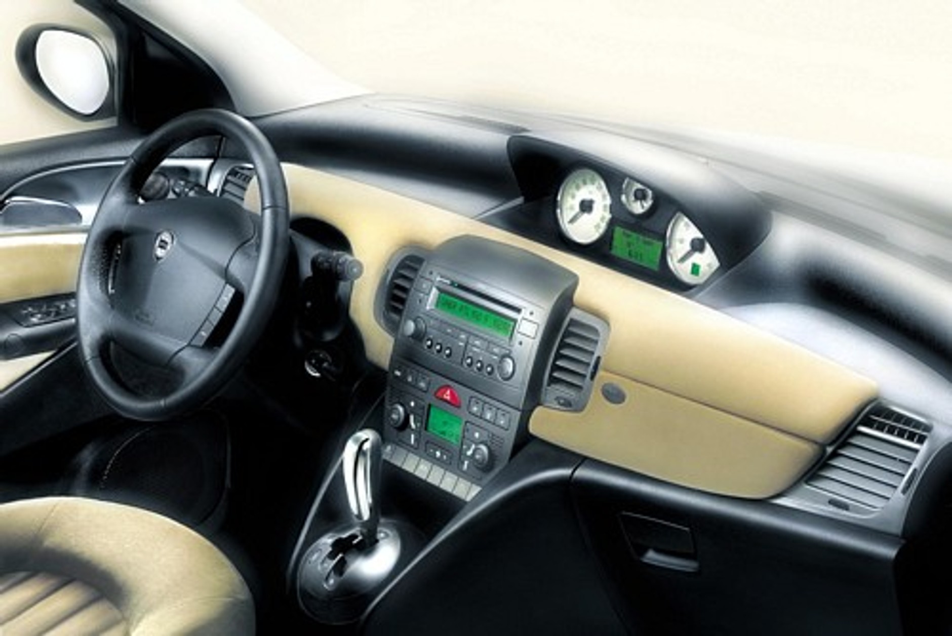 Lancia Ypsilon już w sprzedaży