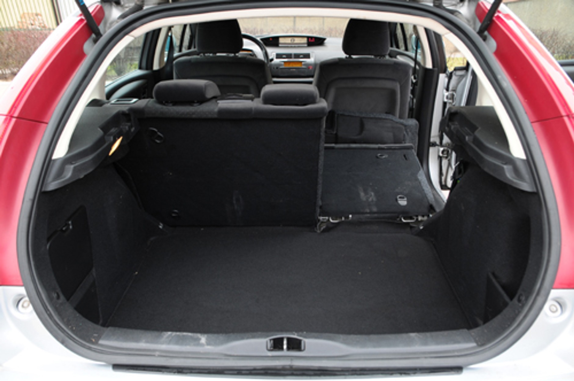 Citroen C4: Oszczędnie do czasu