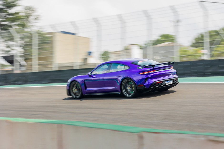 Porsche Taycan Turbo GT z nowym rekordem na torze Interlagos