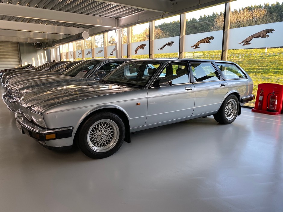 Jaguar XJ40 Estate