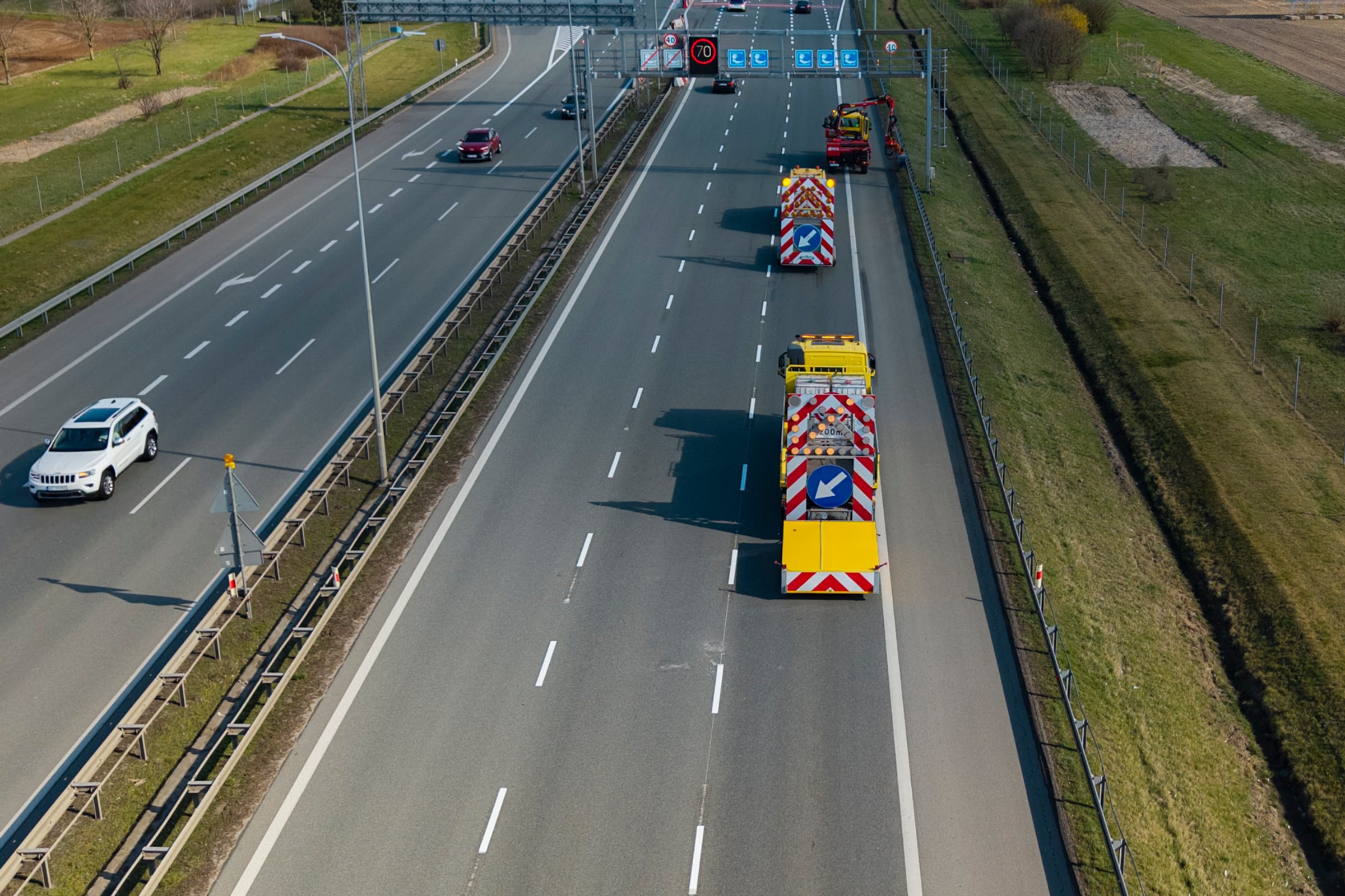 Ważny apel drogowców do kierowców. Na trasach pojawią się poduszki przeciwzderzeniowe