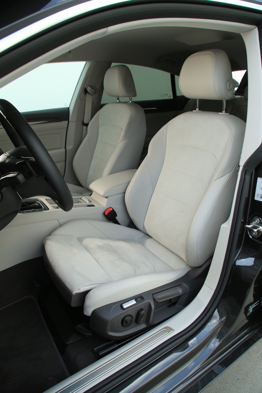 Volkswagen Arteon – limuzyna w stylu coupe