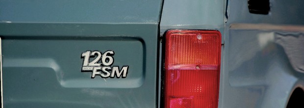 Quiz o autach PRL w komediach z czasów PRL. Po wszystkim może ci nie być do śmiechu