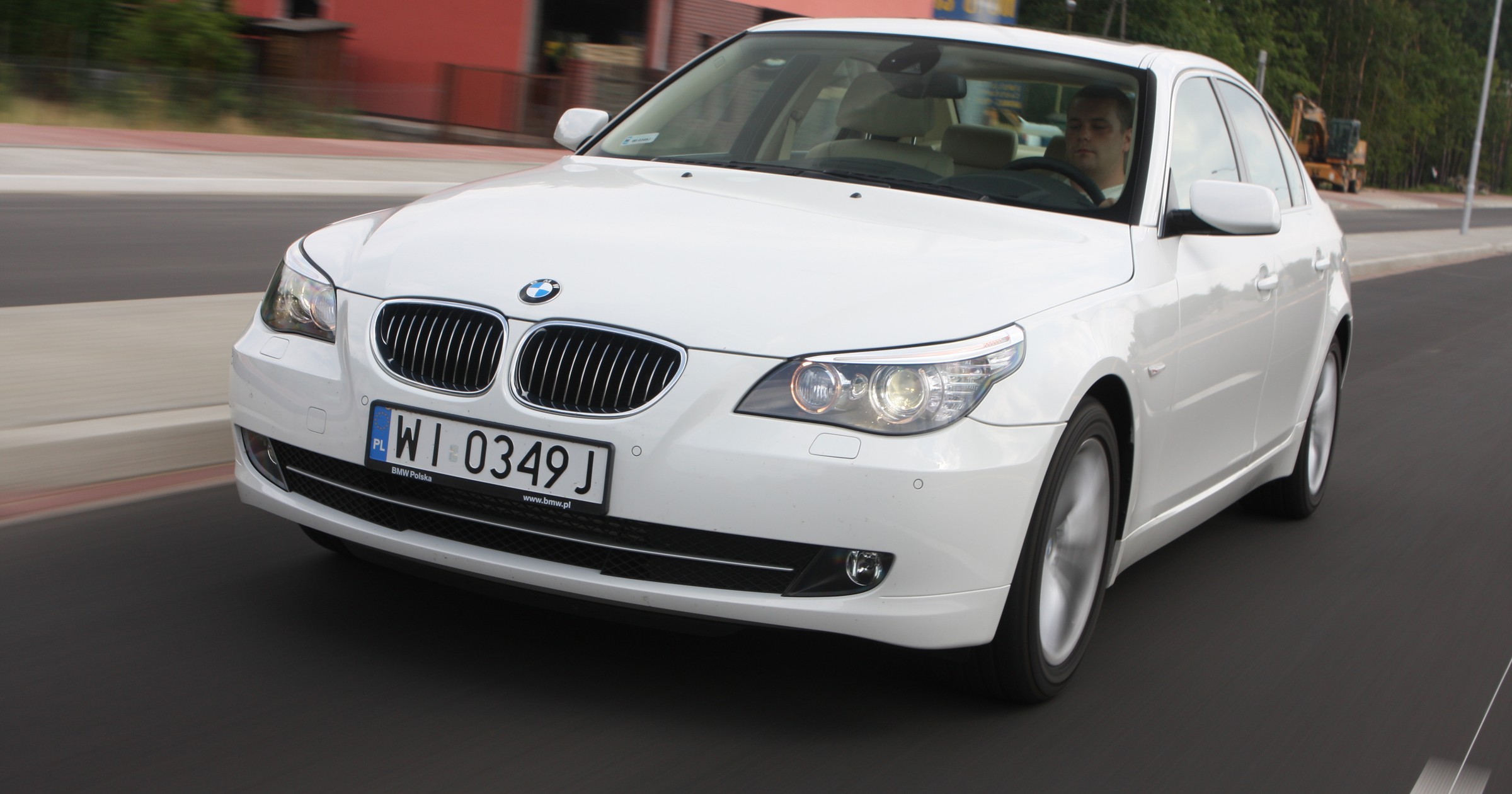 11. BMW serii 5 (E60/E61) 2001-09