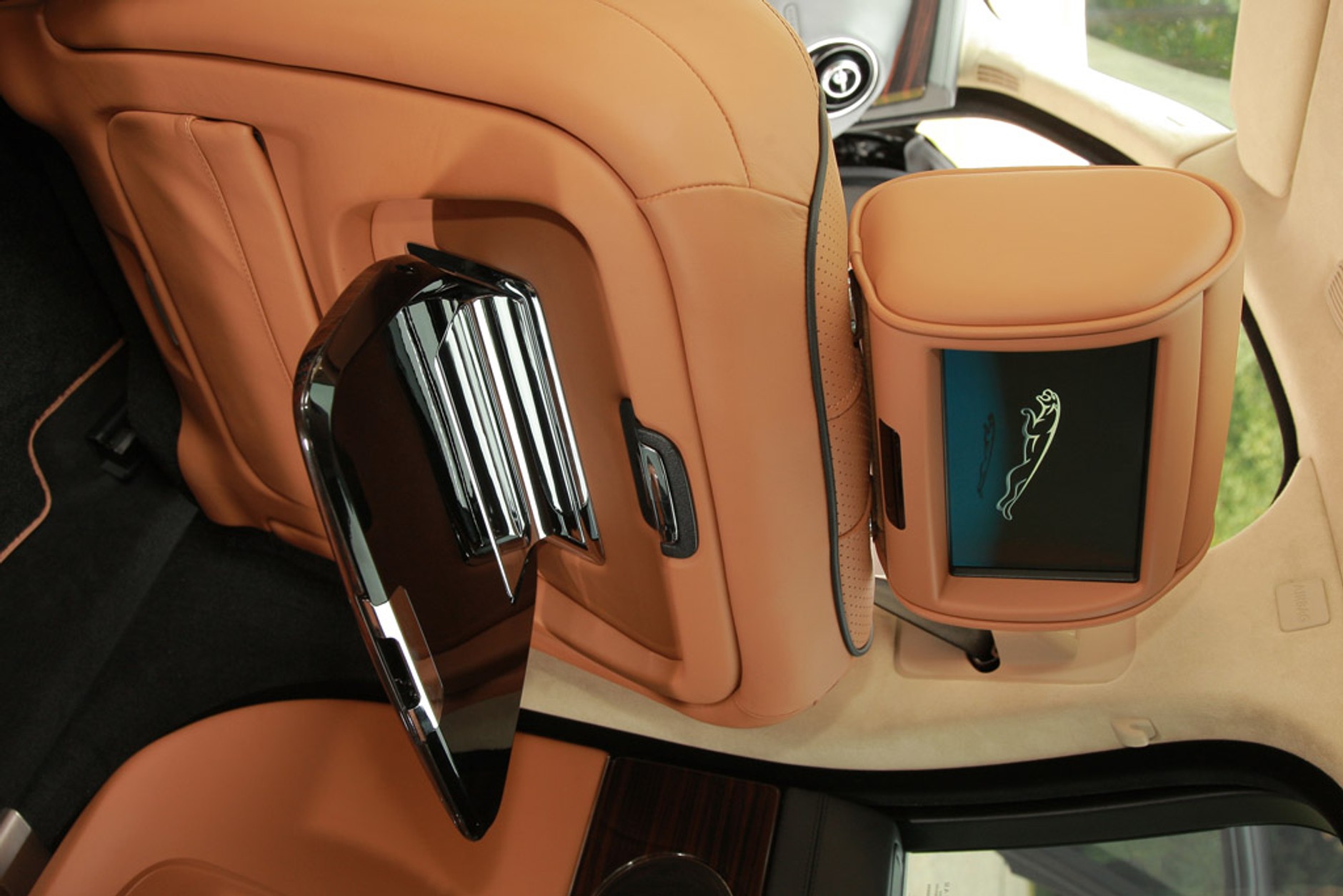 Jaguar XJ 3.0 Diesel: luksus dla znudzonych