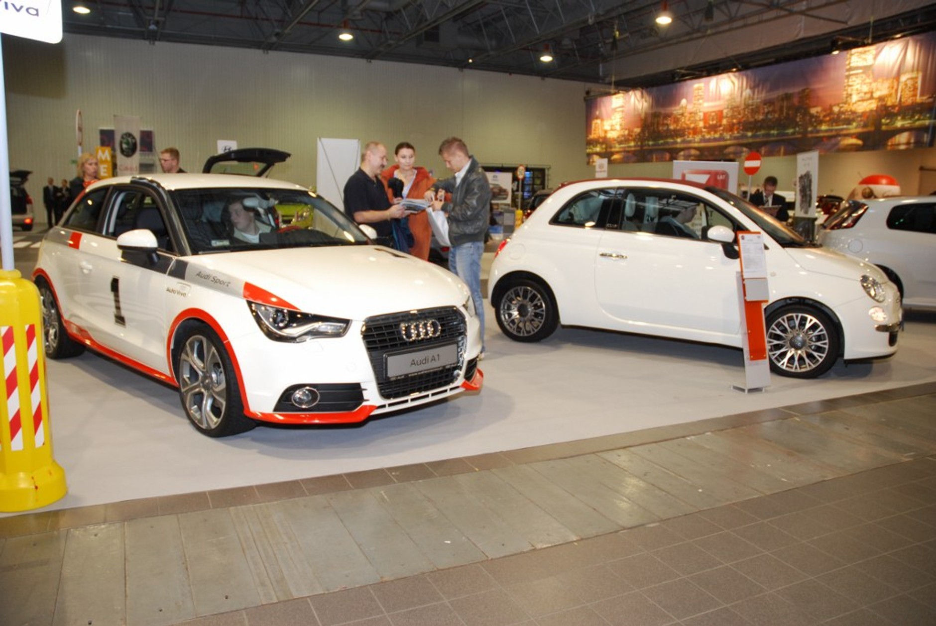 Autoshow musi trwać