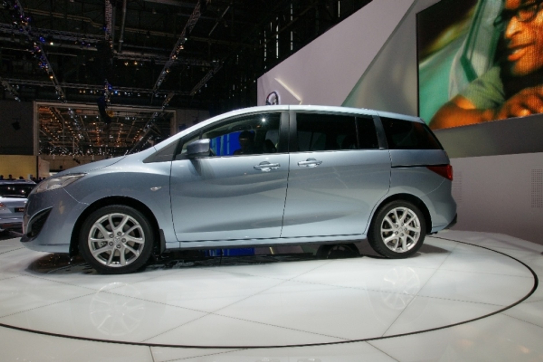 Genewa 2010: pierwszy dzień prasowy (galeria 2.)