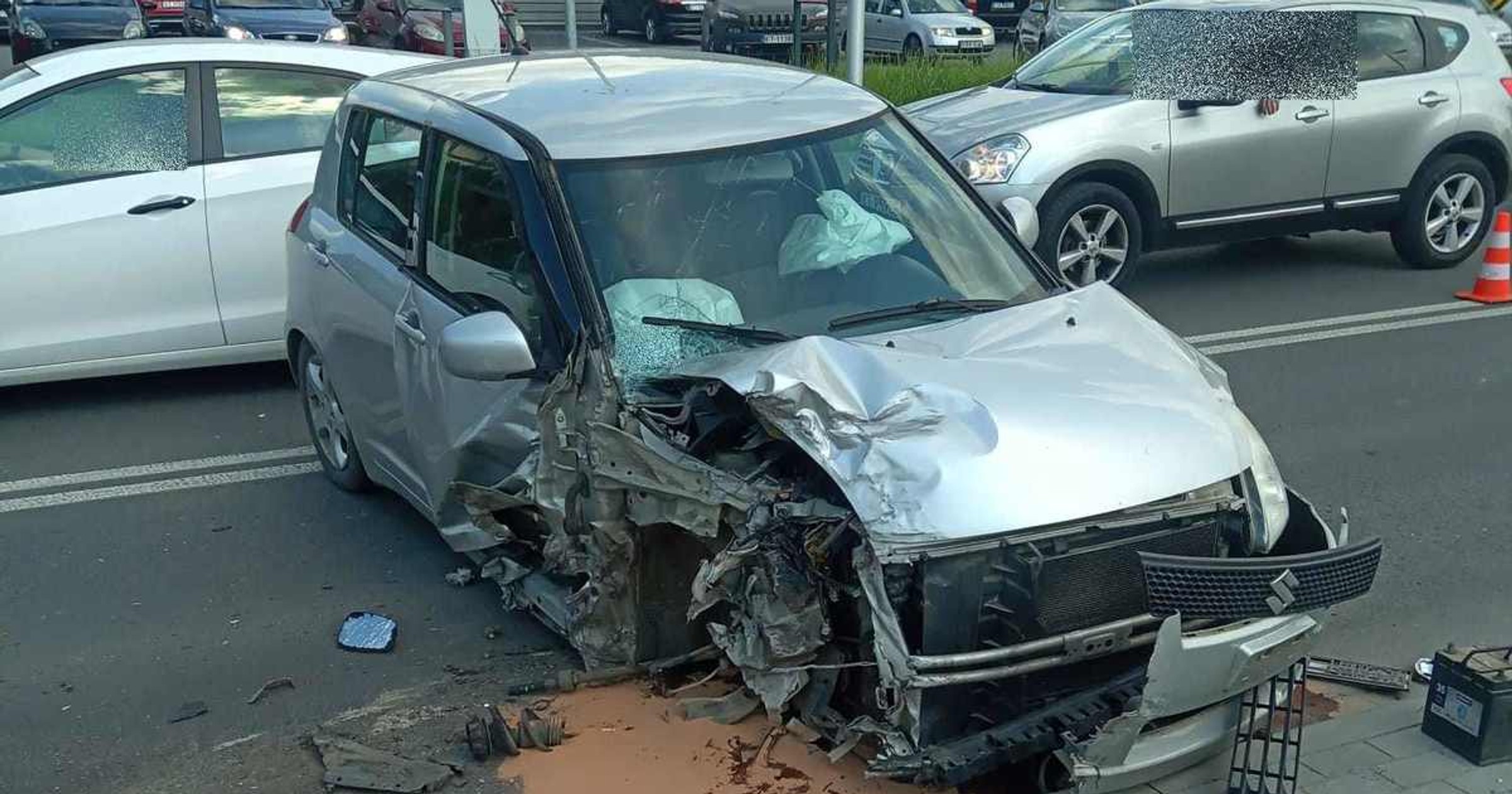 Obraz pochodzący z serwisu https://tarnow.policja.gov.pl/kt/aktualnosci/47100,Kolizja-przed-McDonaldem-w-Tarnowie.html