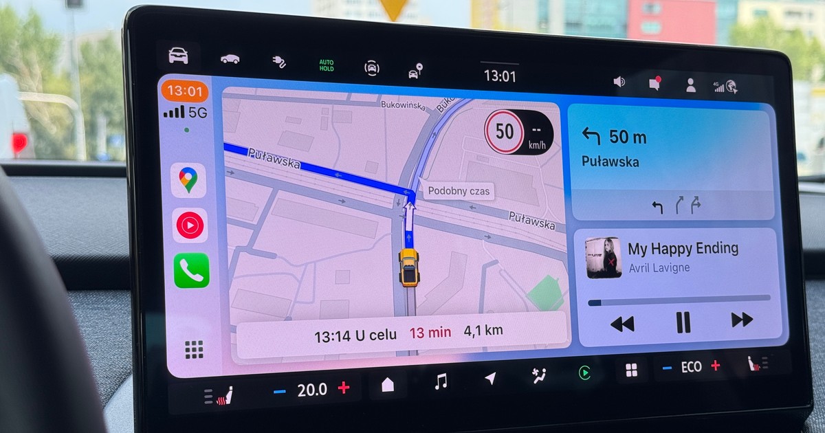 Google Maps w Apple CarPlay
