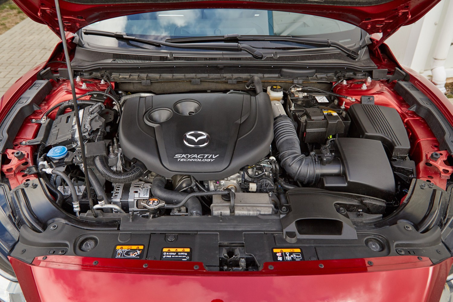 Porównanie: BMW serii 3, Kia Stinger, Mazda 6, Mercedes klasy C