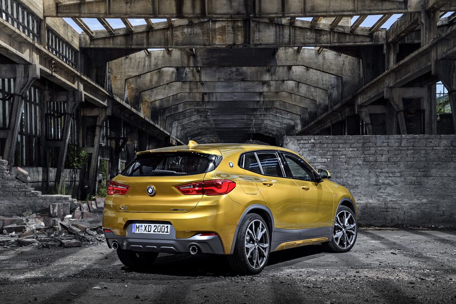 BMW X2