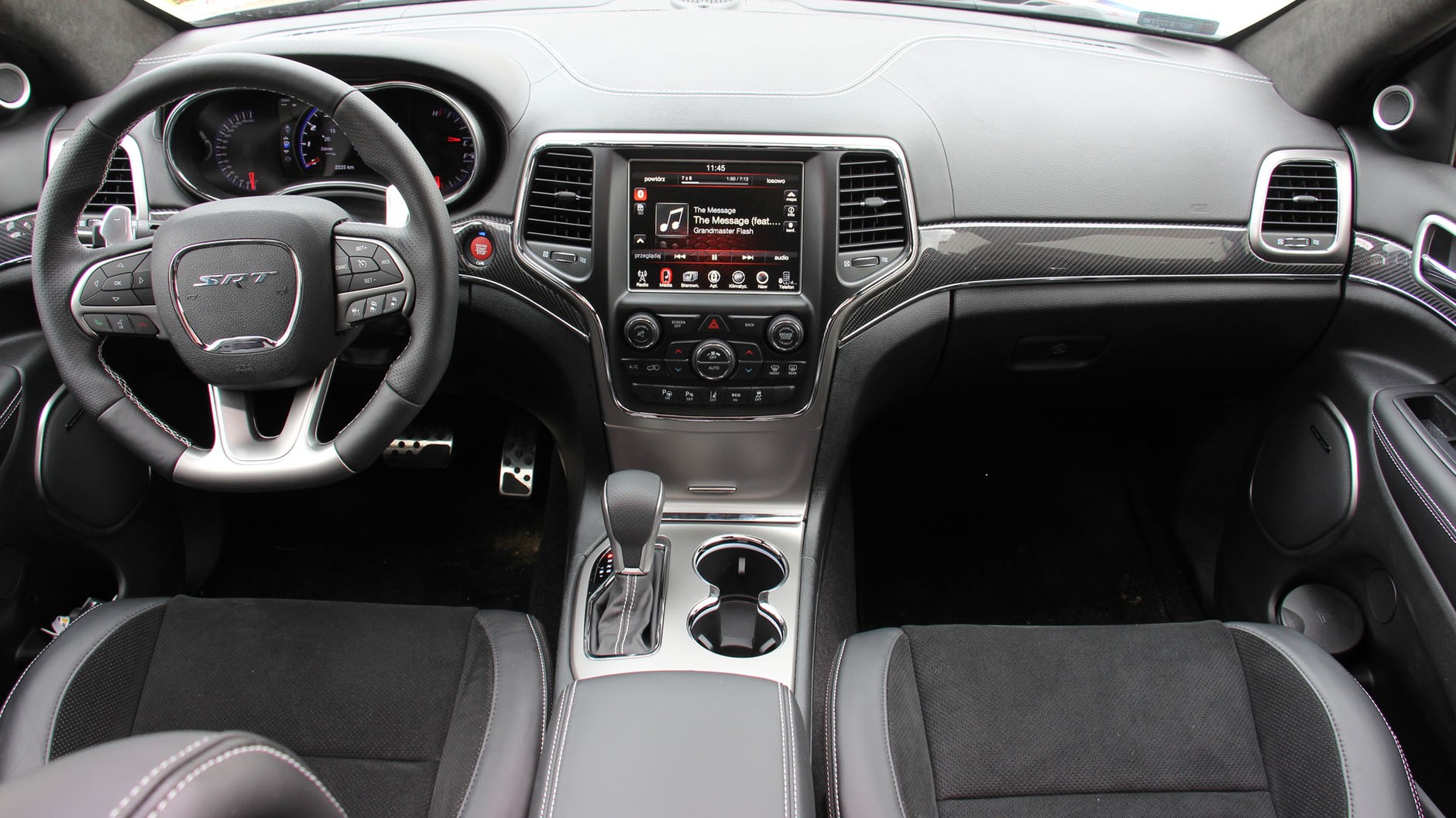 Jeep Grand Cherokee SRT – SUV jakich mało