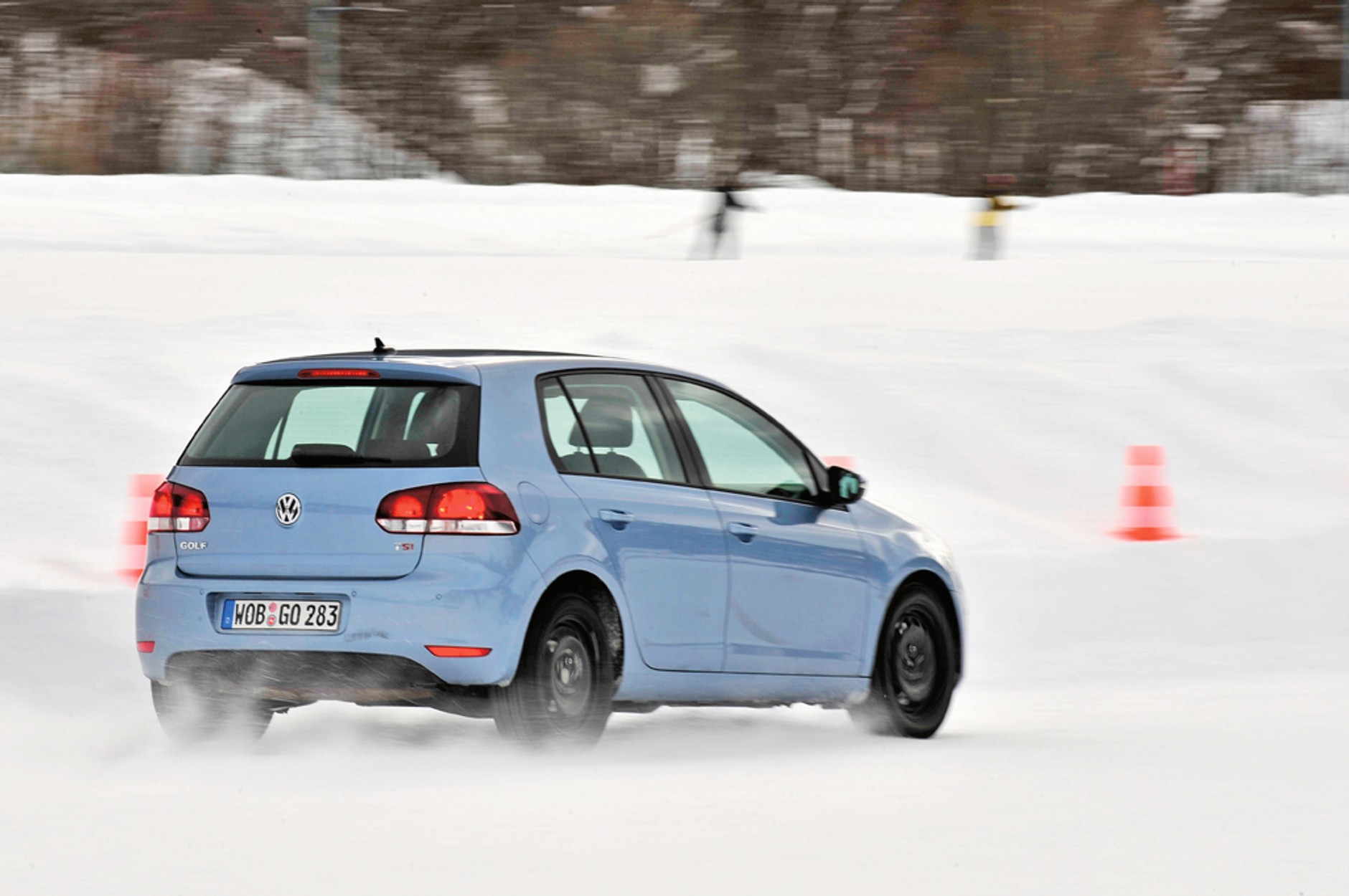 Test opon zimowych - Opony nie tylko na śnieg
