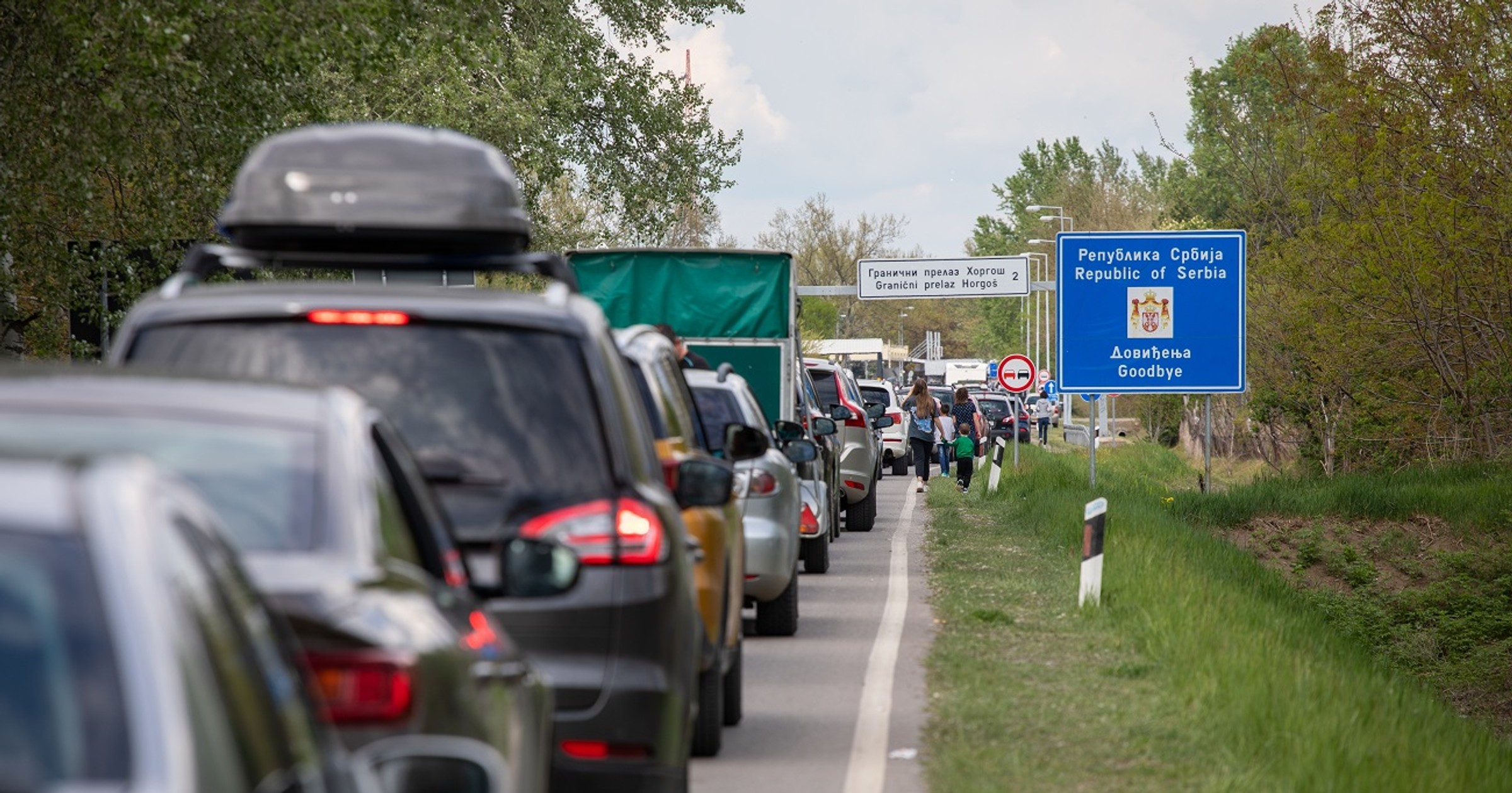 Korki i zatory na drogach to, niestety, częsty widok podczas wyjazdów na majówkę i powrotów z wypoczynku