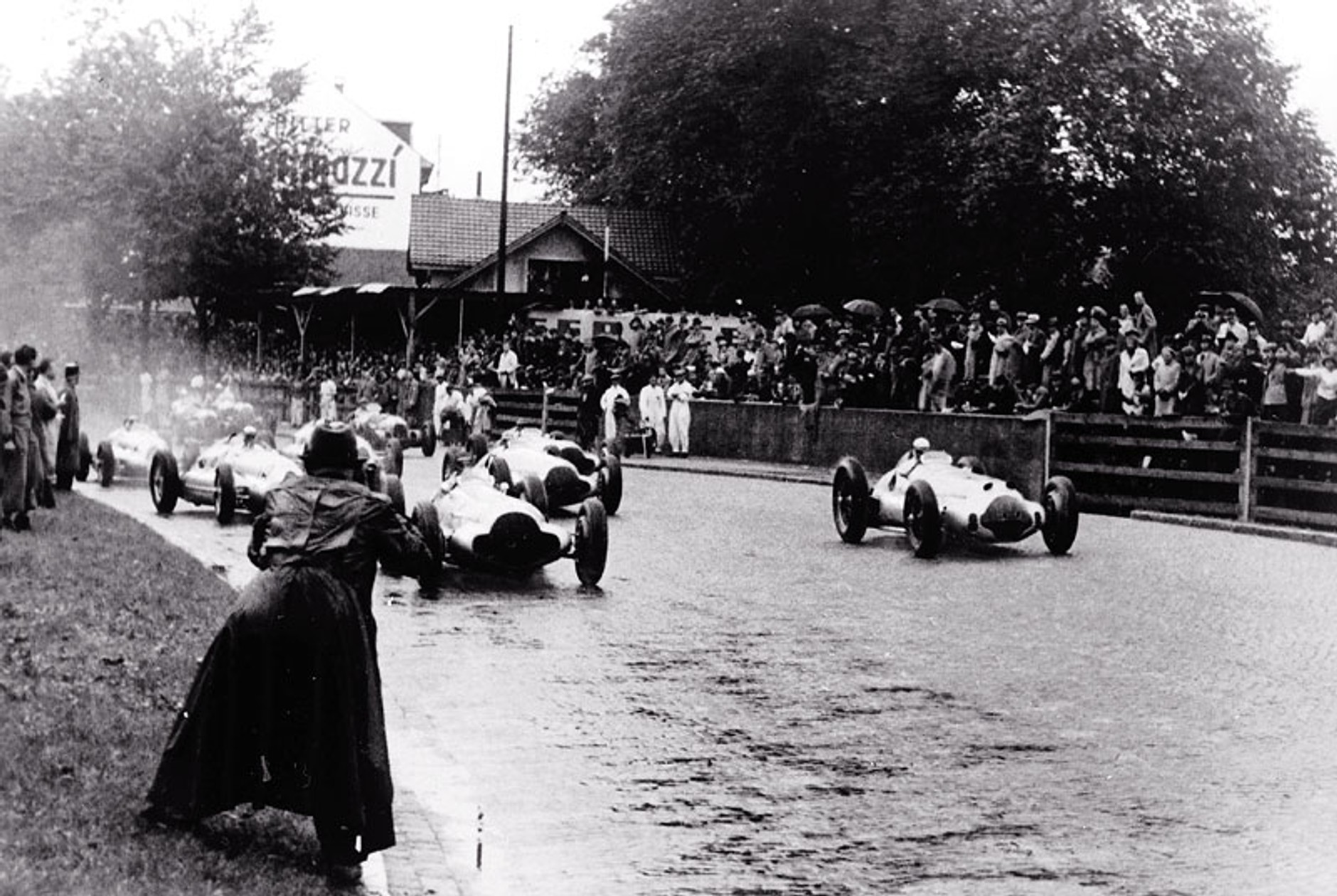 Mercedes-Benz: srebrne strzały w okresie przedwojennym