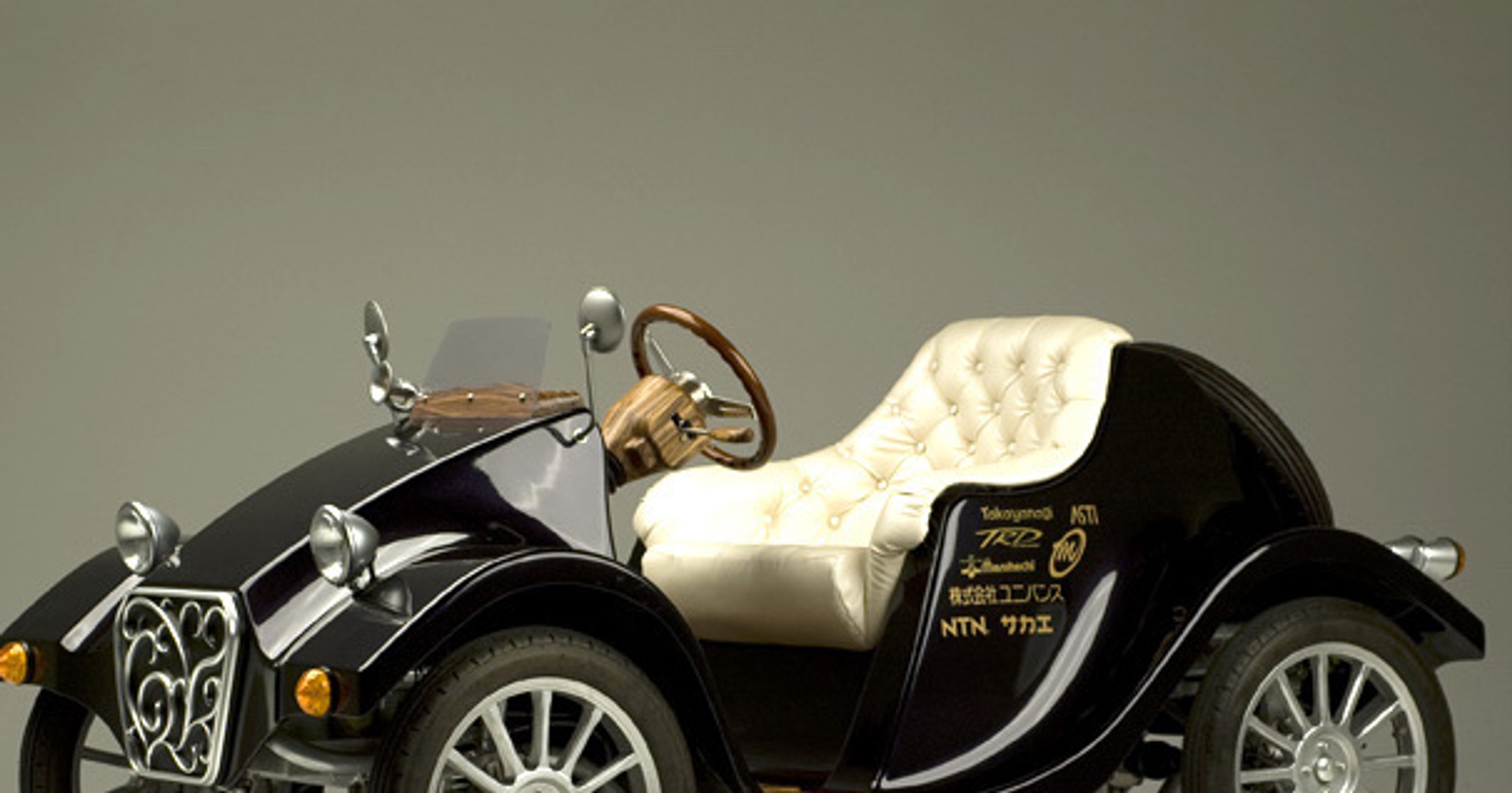 Takayanagi Miluira – elektrycznie oldschoolowy