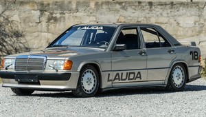 Oto najdroższy Baby Benz na świecie. Jeździł nim Niki Lauda. Teraz jest do kupienia