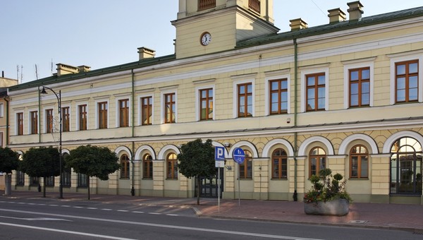 Polskie miasto wycofuje się ze strefy płatnego parkowania. Mieszkańcy zadowoleni