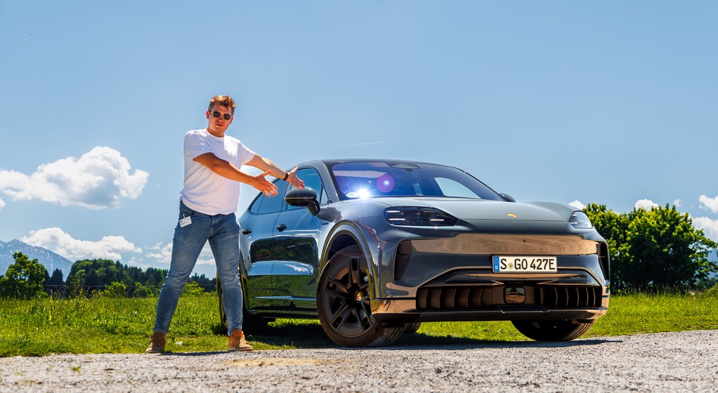 2026 Porsche Cayenne S Coupe Electric