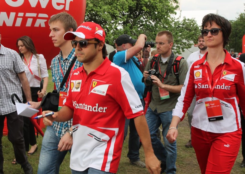 Shell V-Power Nitro+ Show