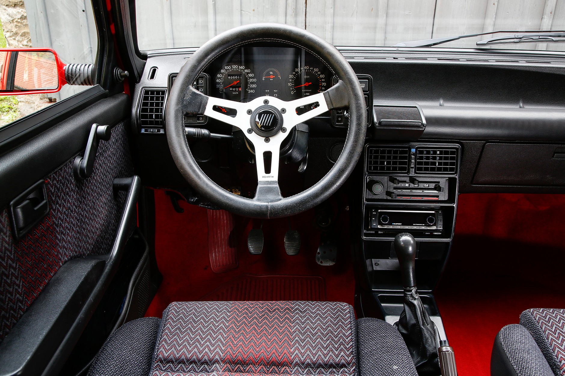 Legendy europejskiej motoryzacji - Fiat Uno
