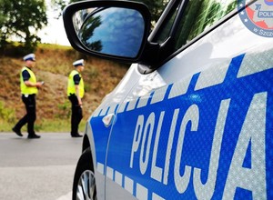 Samochód wpadł do Odry w Szczecinie. W akcję zaangażowano nurków