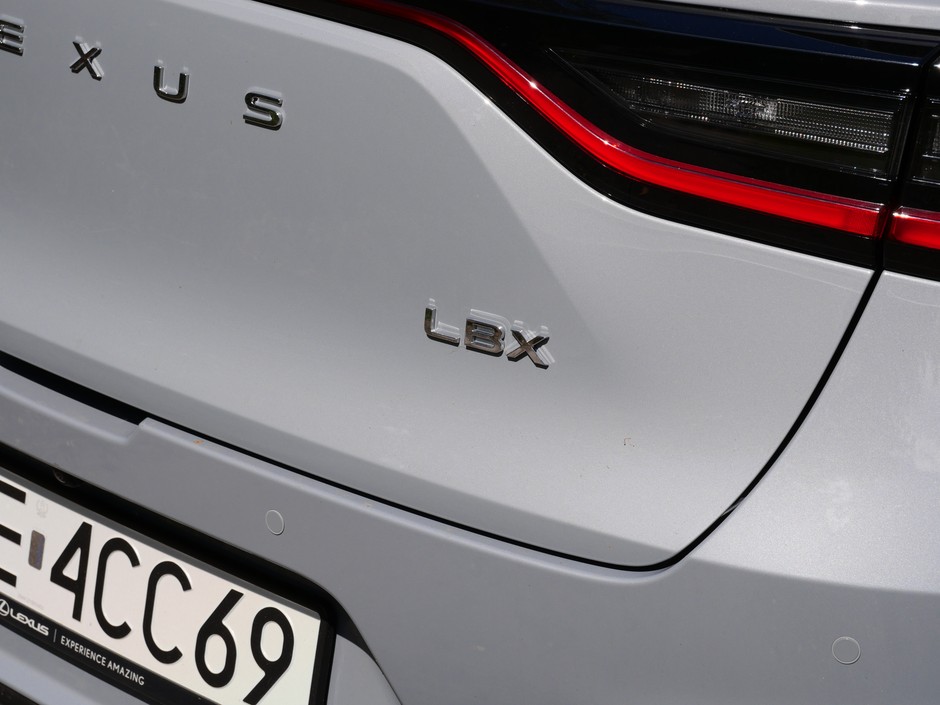 Lexus LBX