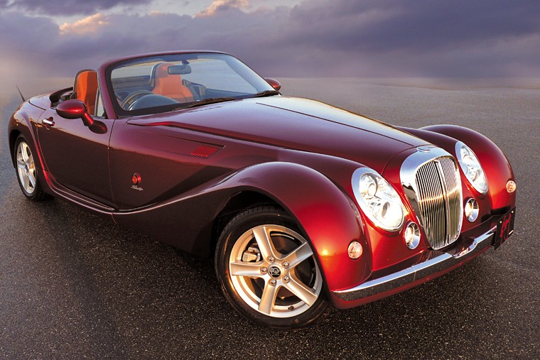 Mitsuoka Himiko – brytyjski styl z japońską techniką