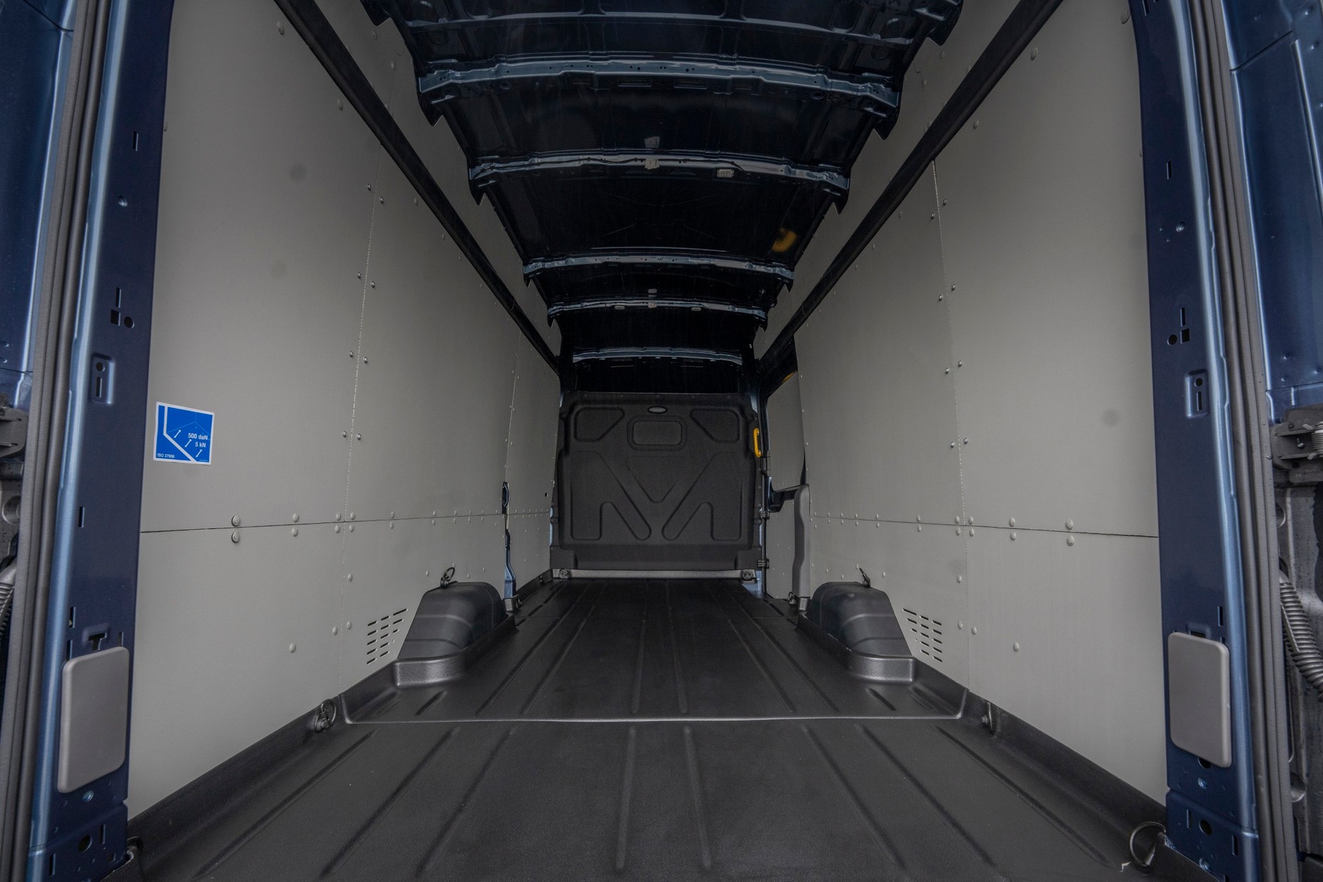 Ford E-Transit o zwiększonym zasięgu