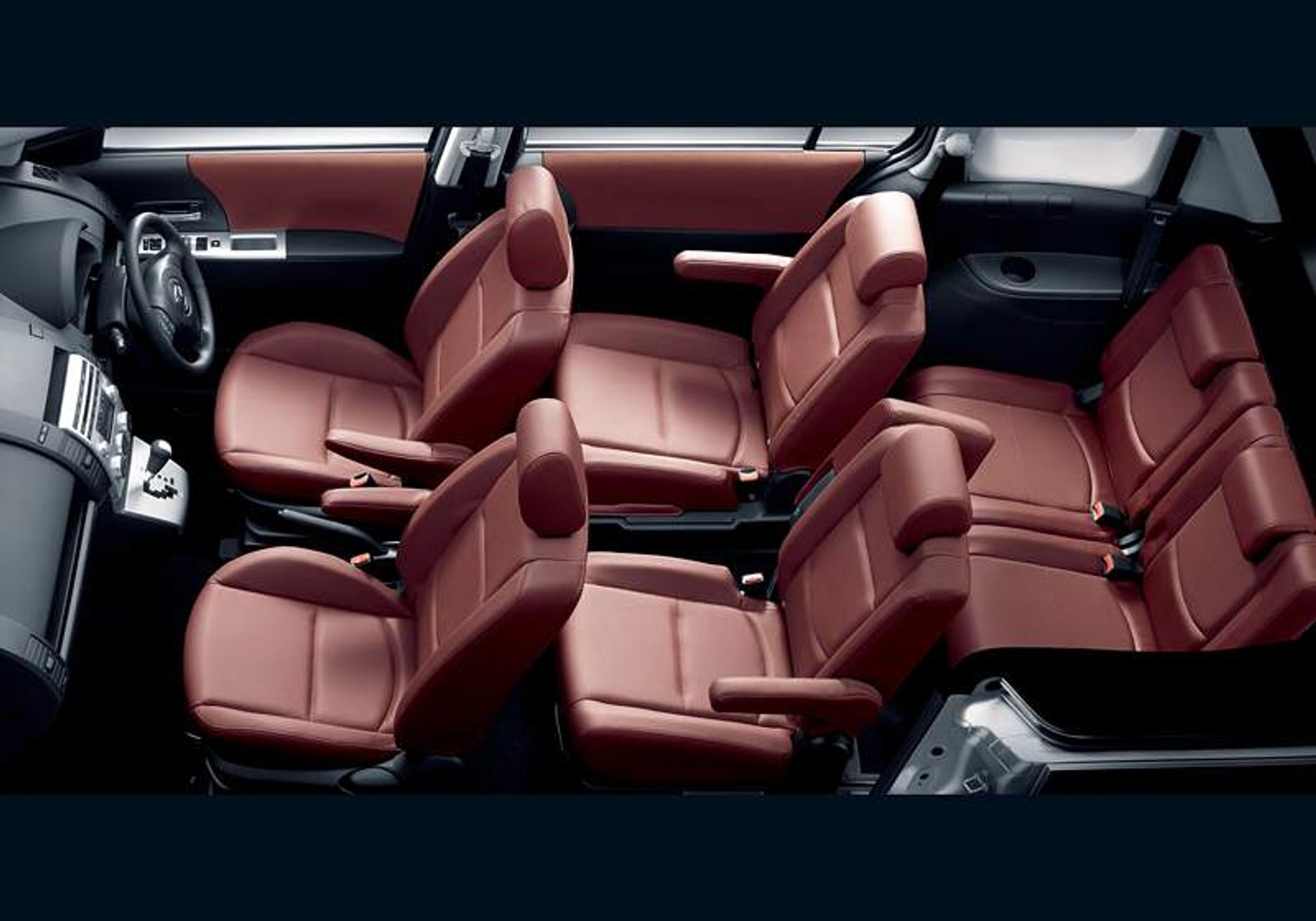 Mazda 5: nowa skrzynia biegów i silnik 2,0 DISI