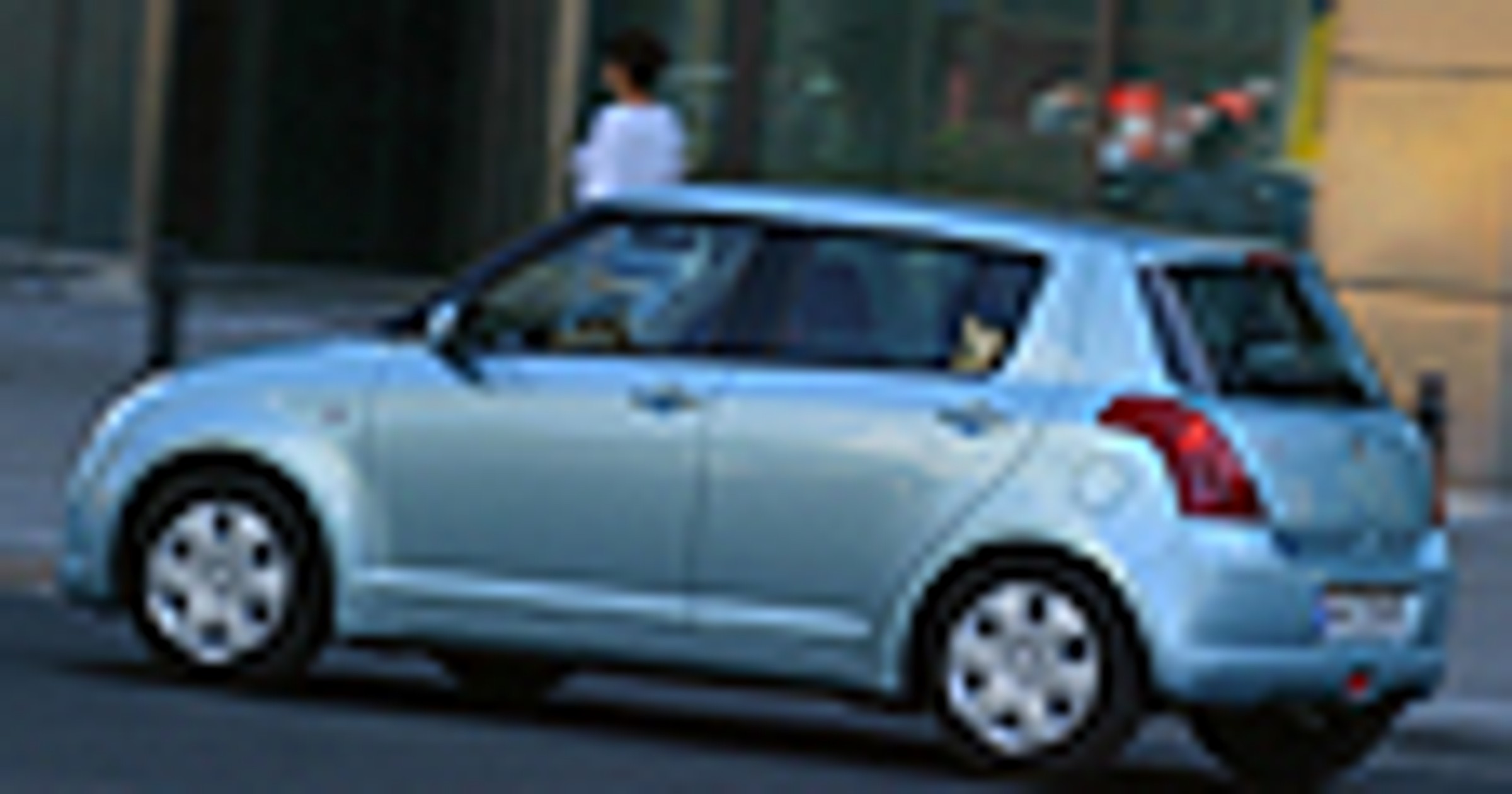 Suzuki Swift 1.3 GLX - Niby-sportowiec?