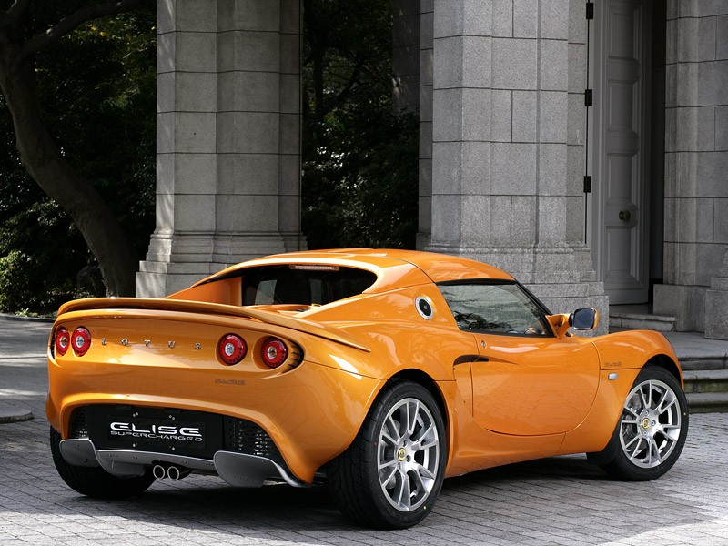 Tokio Motor Show 2007: Lotus wyostrzył modele Elise i Exige