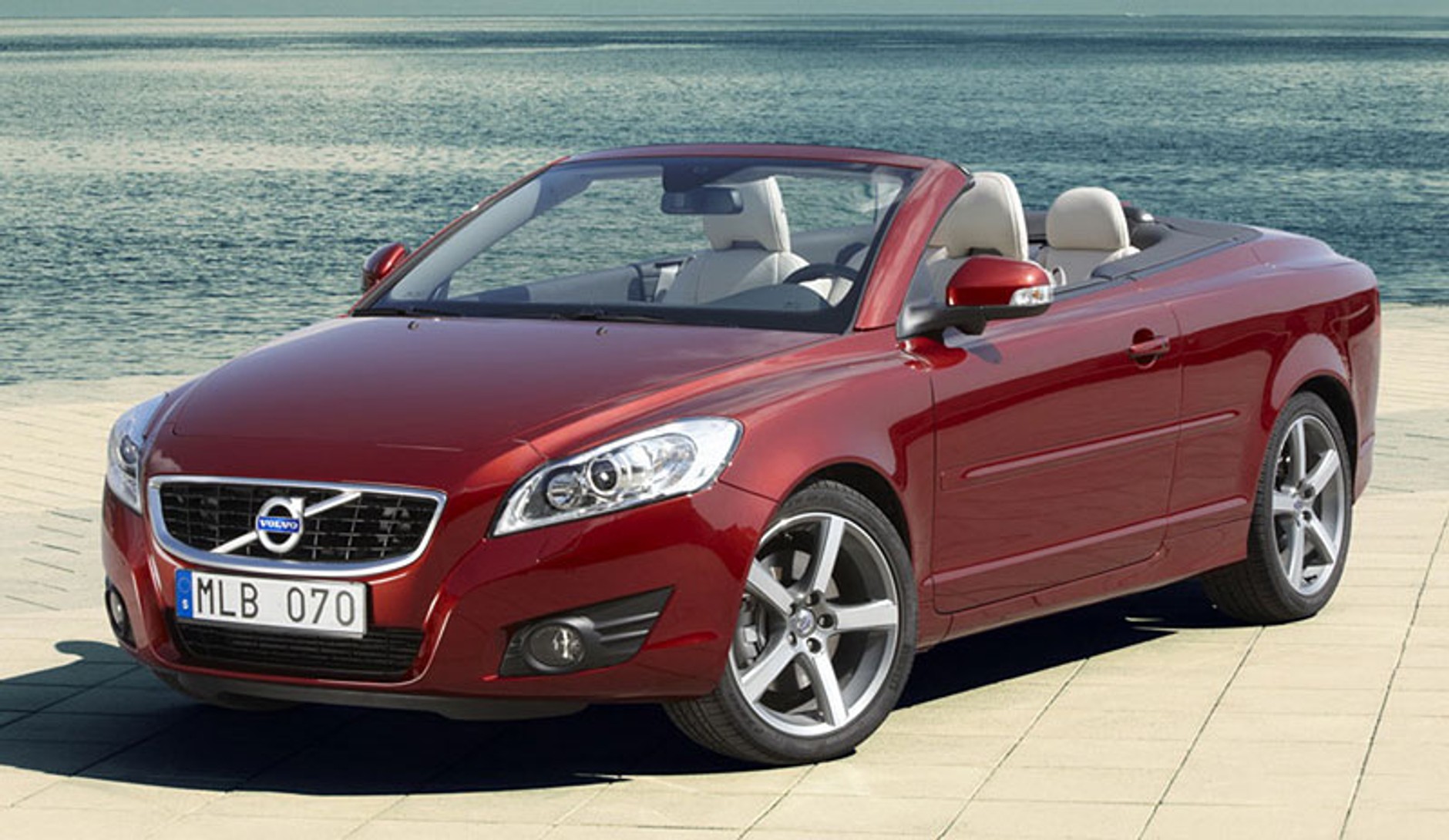 IAA Frankfurt 2009: Volvo w kolorze flamenco - czyli nowe C70