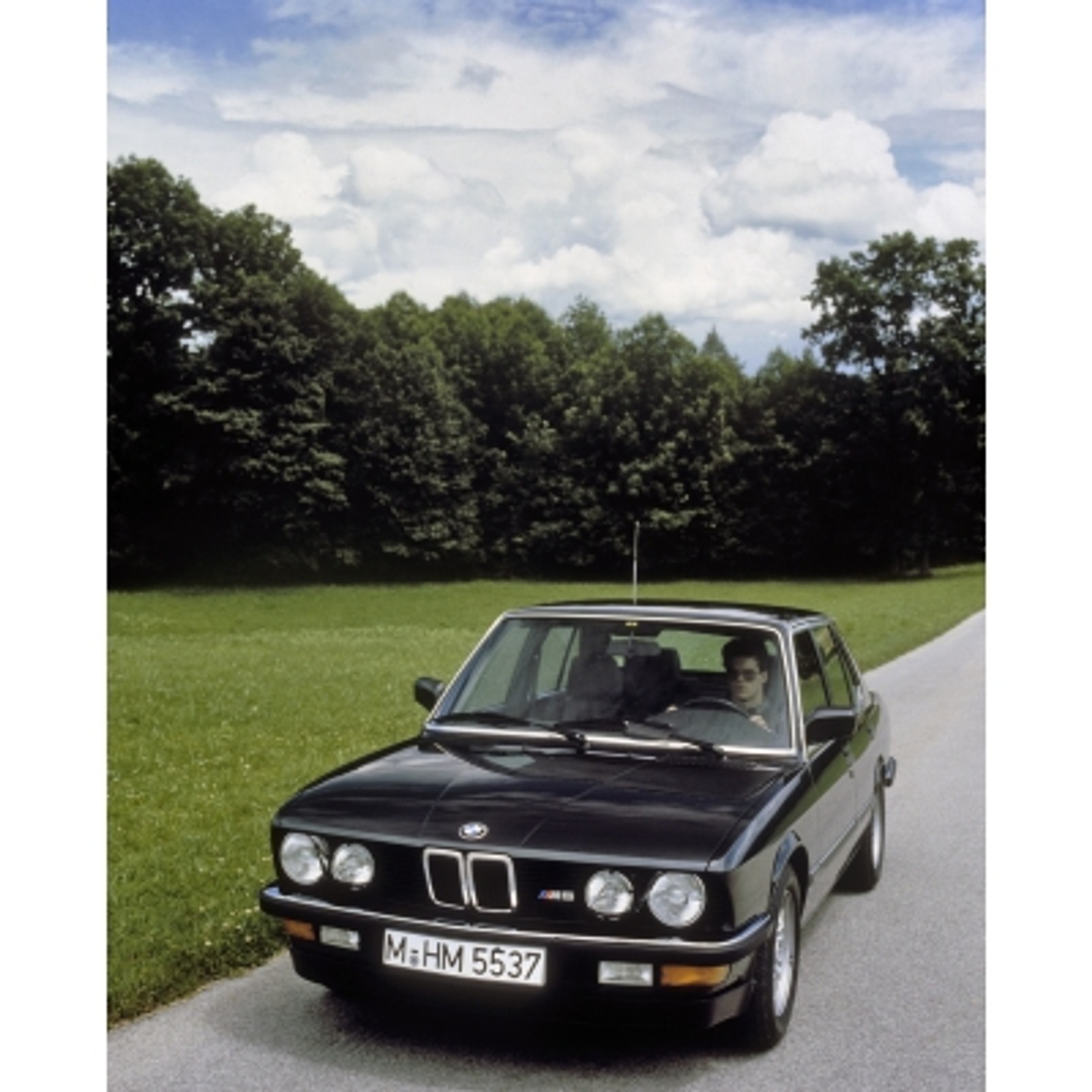 BMW e28 M5